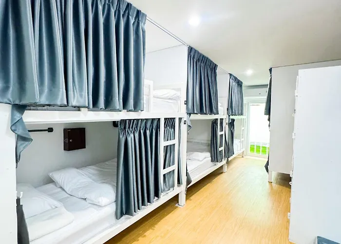 Diff Hostel